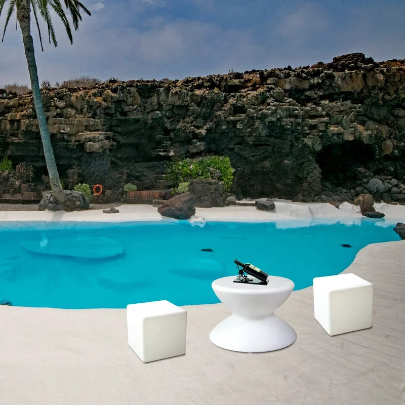 Sculptural Side Table CF211