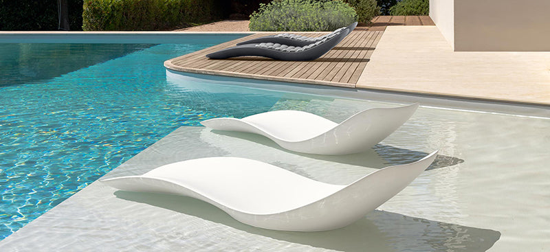 PE Plastic In Water Pool Chair Sun Lounger Garden Daybed