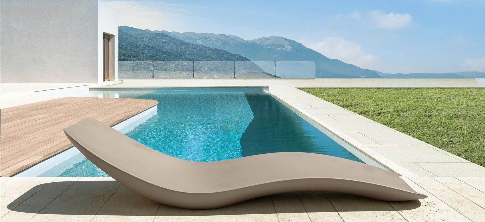PE Plastic In Water Pool Chair Sun Lounger Garden Daybed