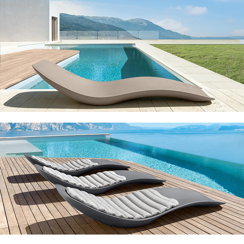 PE Plastic In Water Pool Chair Sun Lounger Garden Daybed
